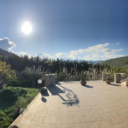 Serra Moneta Çiftlik konaklama *